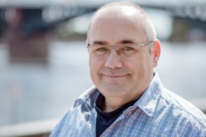 Portrait von Jens Grochtdreis