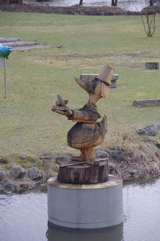 Denkmal von Emil Erpel, dem Gründer von Entenhausen